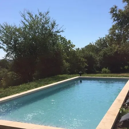 Maison De Bourg Charras, 11 Personnes, Piscine Charras