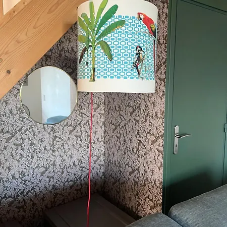 Maison De Bourg Charras, 11 Personnes, Piscine Hébergement de vacances *