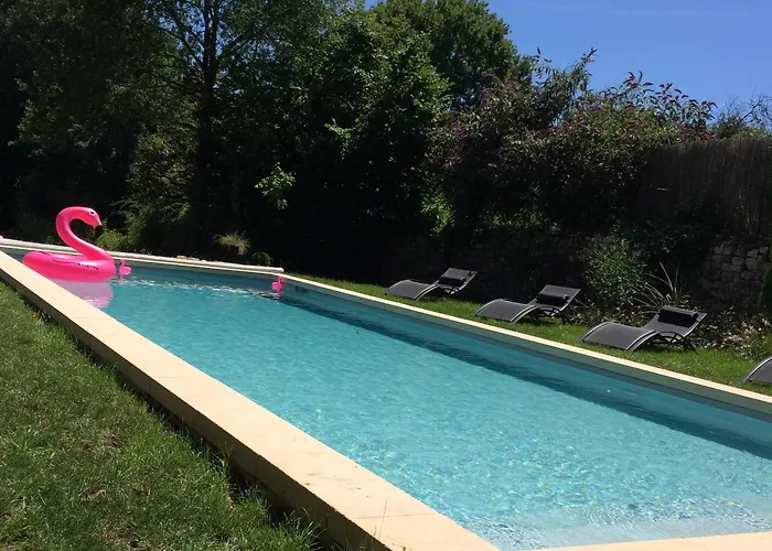 度假居 Maison De Bourg Charras, 11 Personnes, Piscine