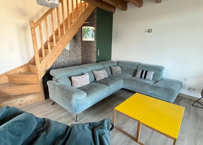 度假居 Maison De Bourg Charras, 11 Personnes, Piscine Charras